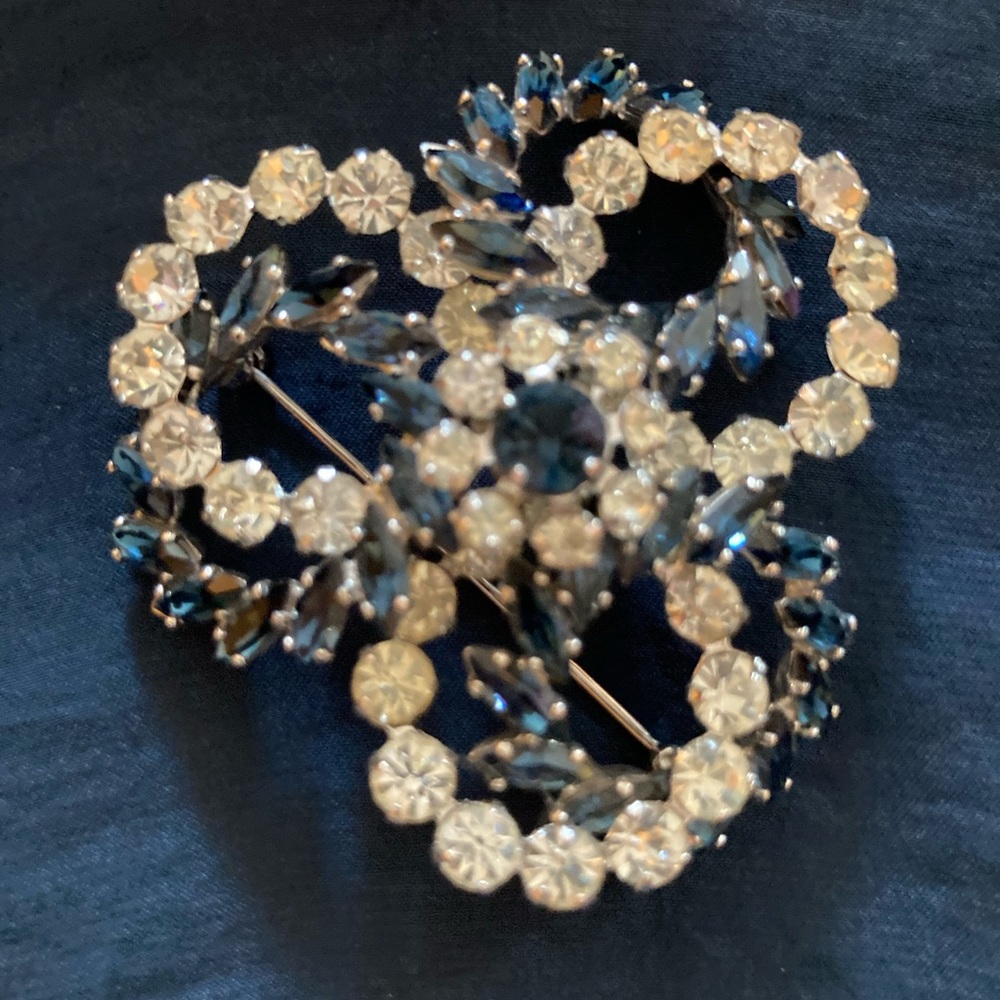 Vintage Sherman Crystal Brooch (Unsigned)